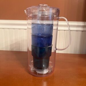 Mainstays Clear Pitcher with Assorted Blue Tumblers